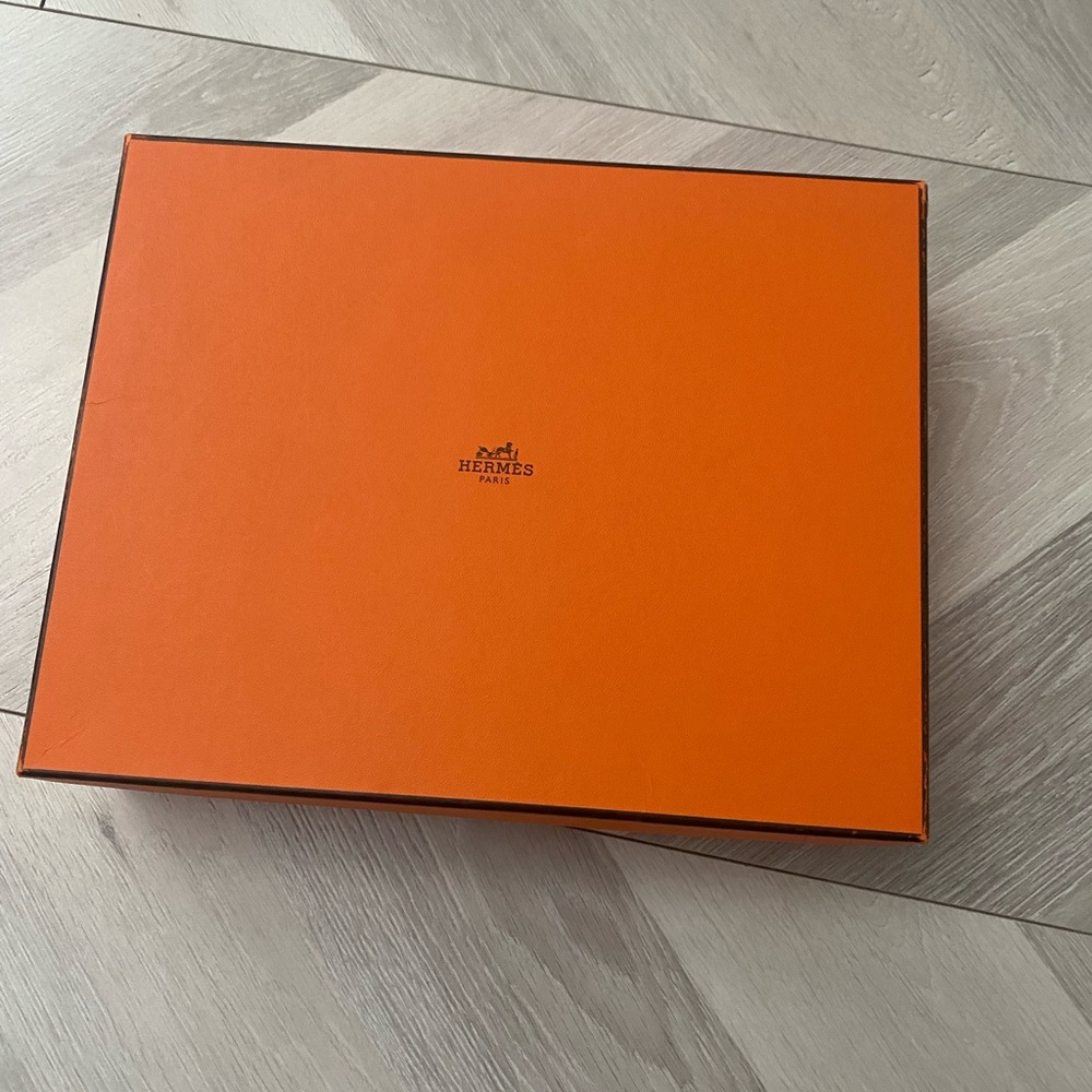 Hermes shoe box